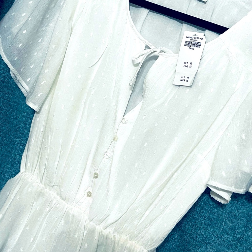 ABERCROMBIE &FITCH - white blouse -NWT